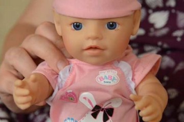 Parents Horrified When Cute New Doll Teaches Their 2-Year-Old Daughter The F-Word
