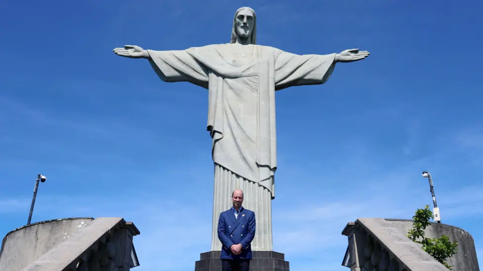 William follows in mother Diana’s footsteps with Rio statue photo